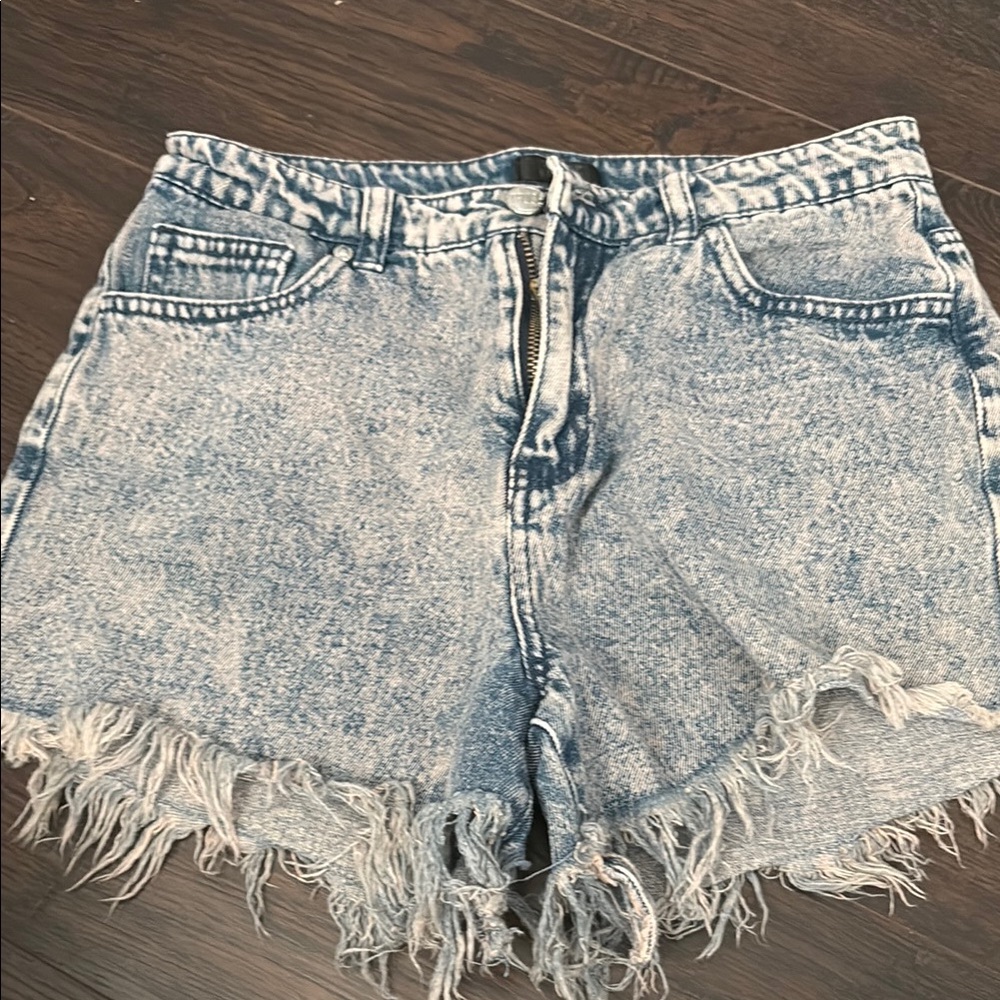 Blue Jean Shorts with Distressed Hem and Stone-Washed Look